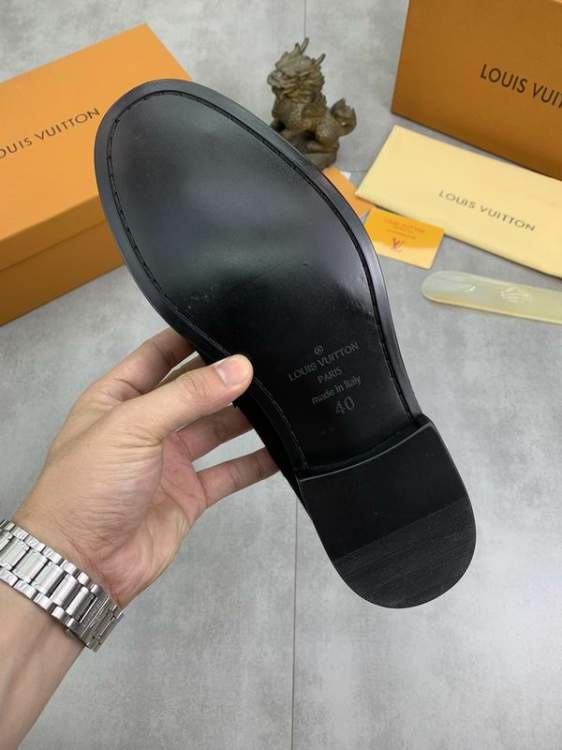 Picture of Louis Vuitton Shoes _SKULVsz38-45mnf040514209